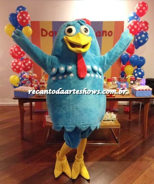 Personagem inspirada na Galinha Pintadinha